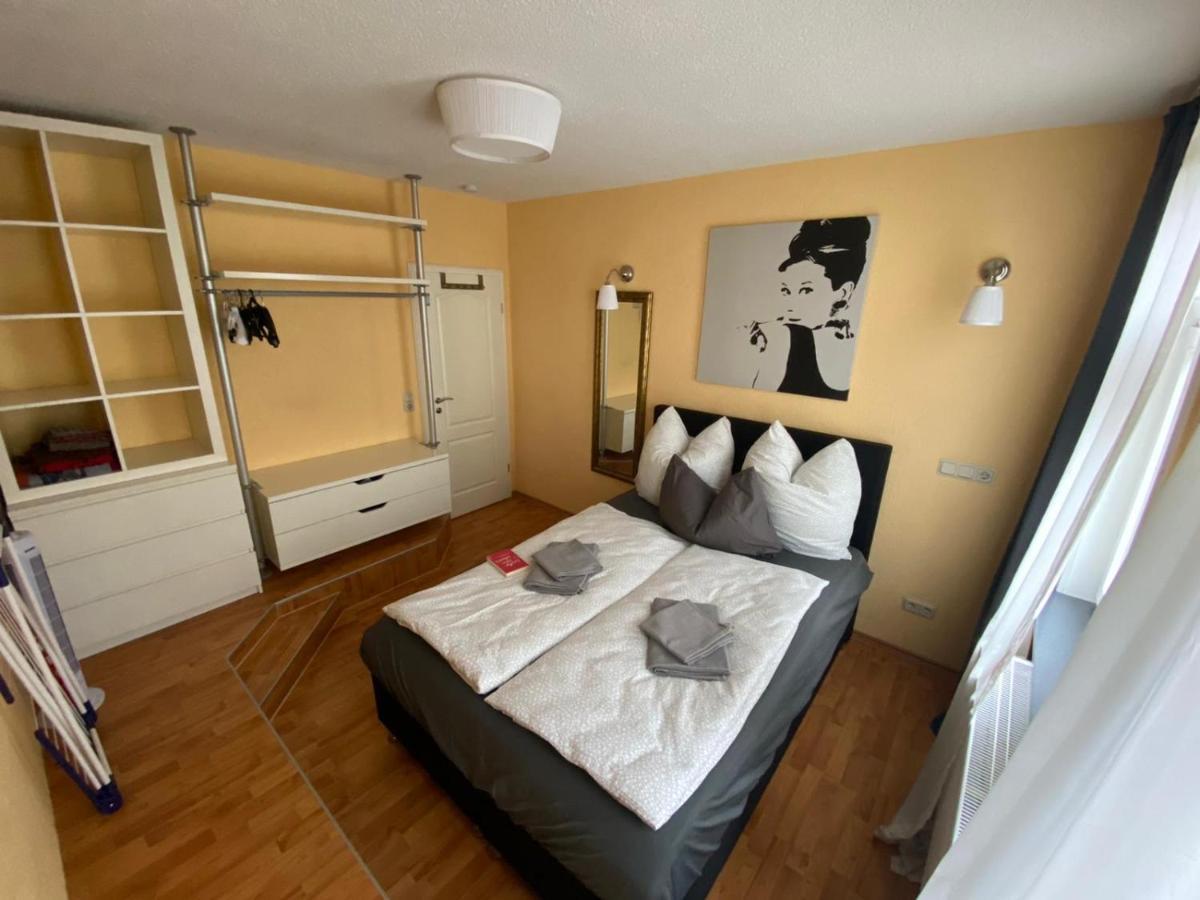 Apartment Ferienwohnung Blumenstadt Ερφούρτη Εξωτερικό φωτογραφία